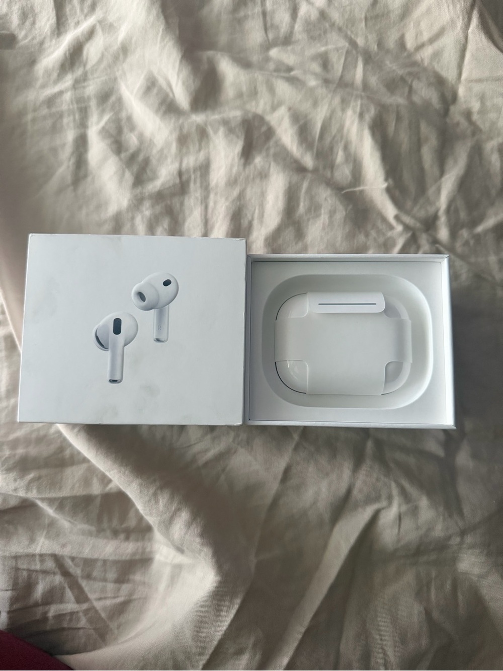 Brand New Apple AirPods Pro 3 Wireless Noise-Cancelling Earbuds